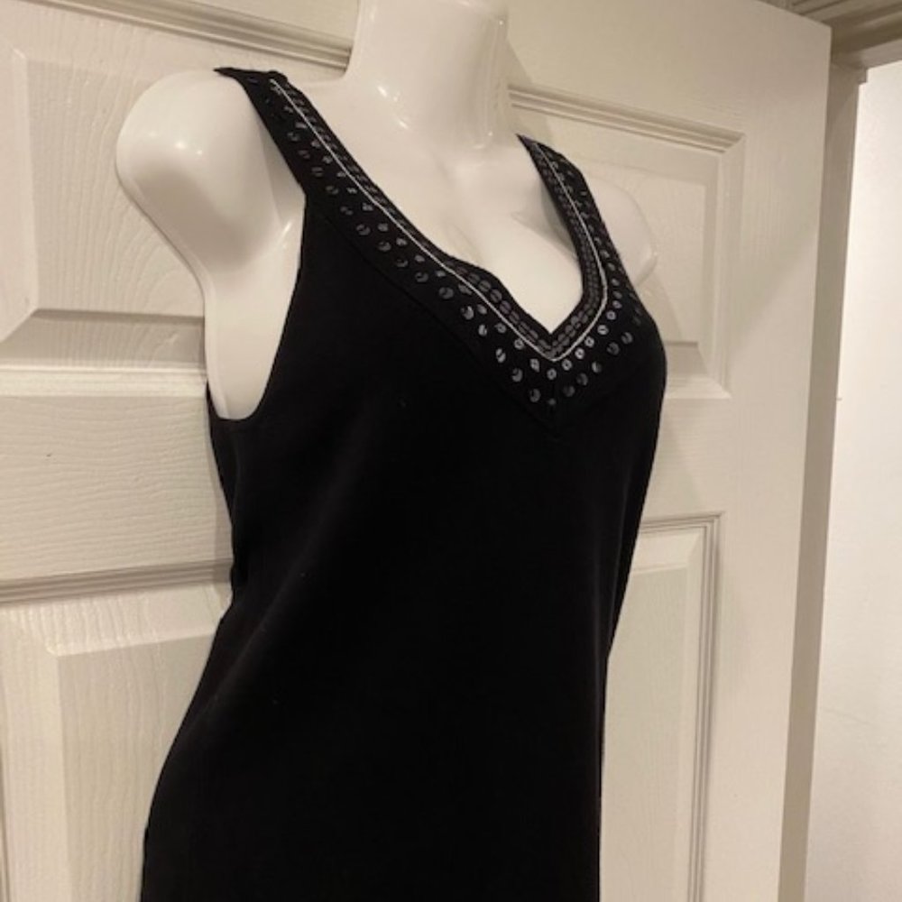 Black Top - Picture 2 of 4